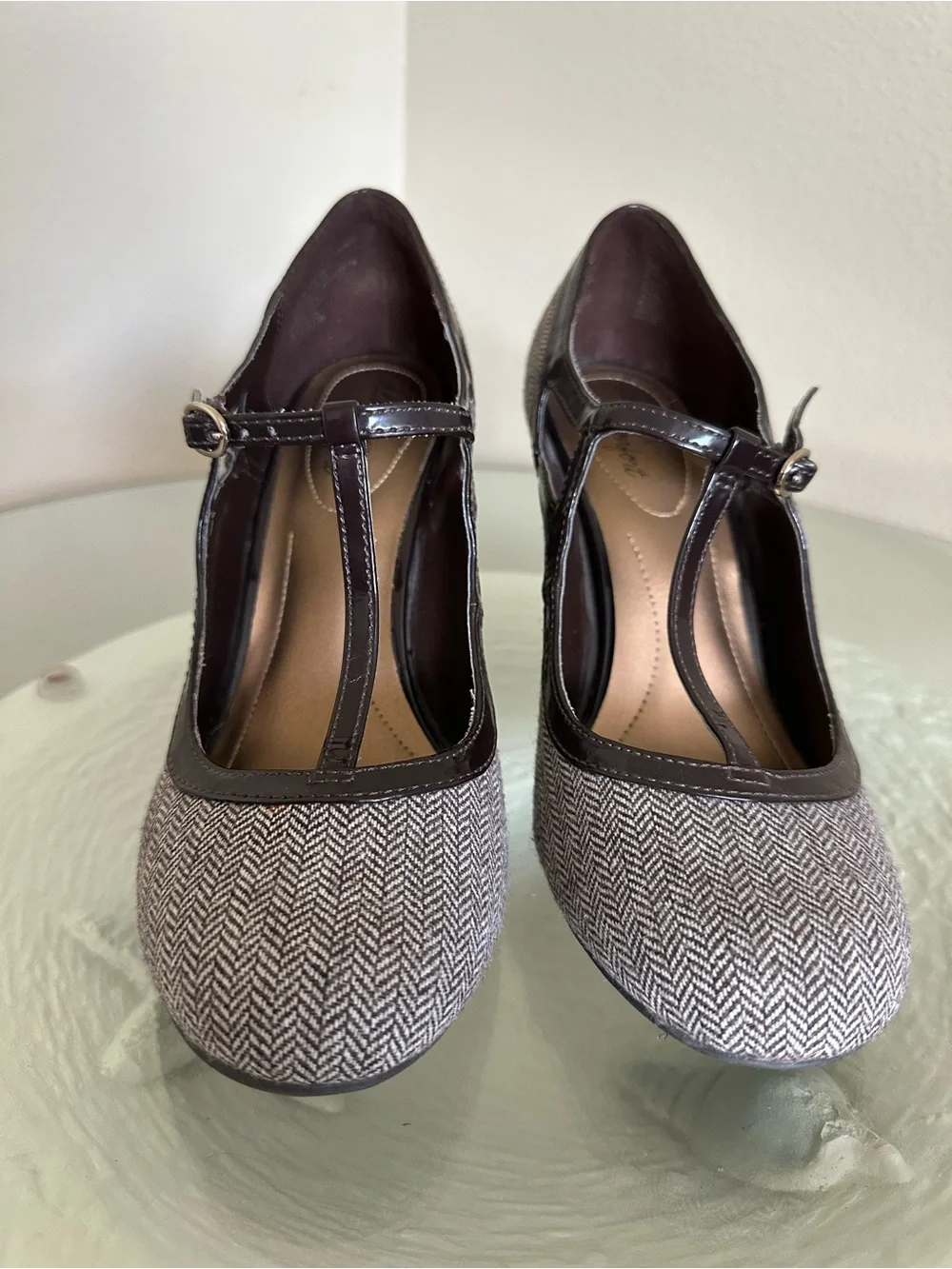 Dexflex Retro Pinup Herringbone T-Strap Heels 9.5⁠ runs small fits a size 9